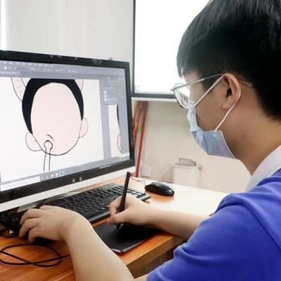 2003班動(dòng)漫與游戲制作專業(yè)展示——探索動(dòng)漫、游戲與網(wǎng)站設(shè)計(jì)的融合課程體系